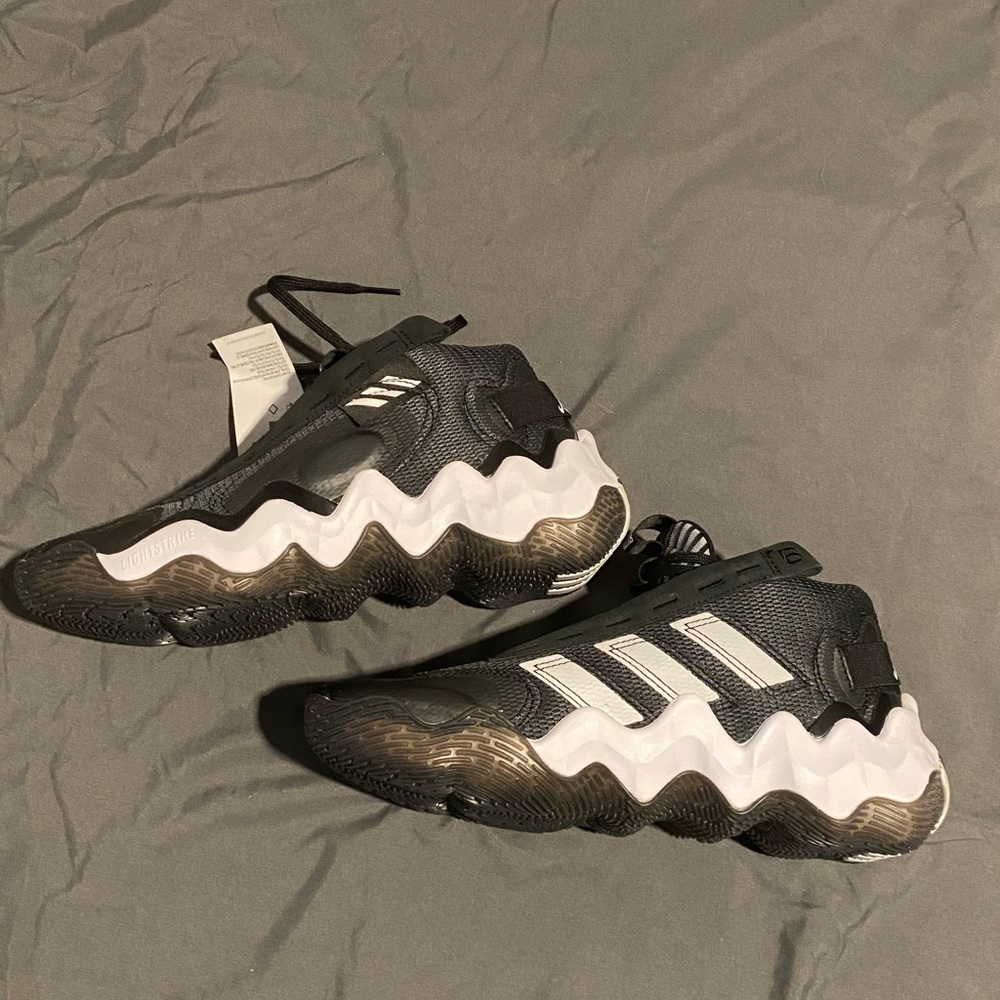 Woman’s Adidas shoes